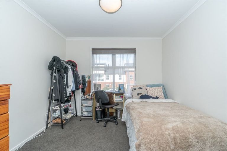 Photo of property in 79 Chiefs Court, Hamilton East, Hamilton, 3216