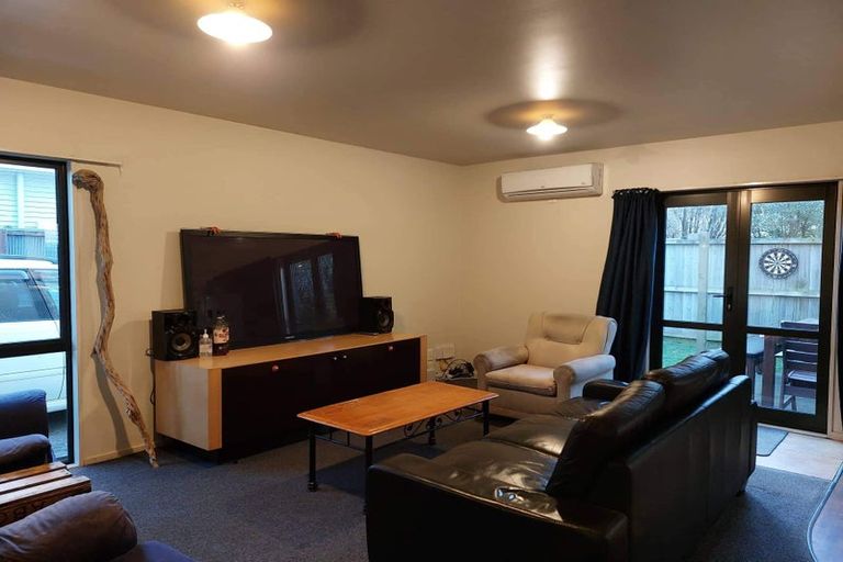 Photo of property in 122 Elizabeth Street, Riccarton, Christchurch, 8041