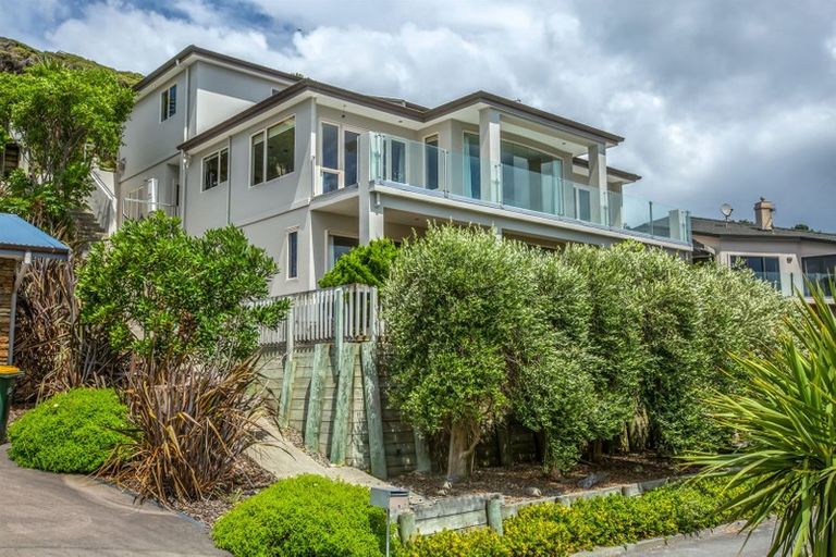 Photo of property in 19 Paremata Drive, Paremata, Porirua, 5024