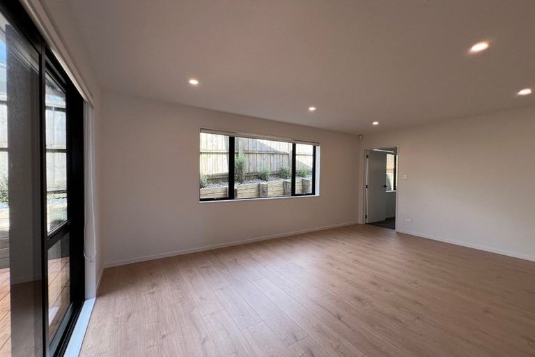 Photo of property in 6 Firth Road, Torbay, Auckland, 0630