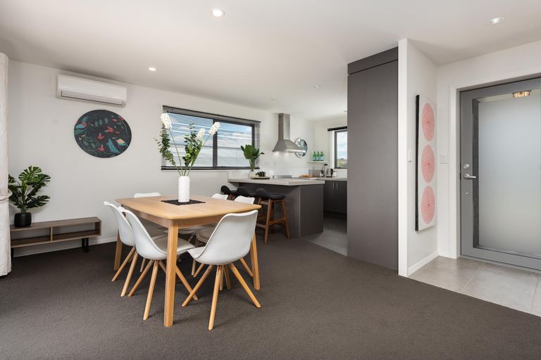 Photo of property in 21 Fairfax Crescent, Pyes Pa, Tauranga, 3112