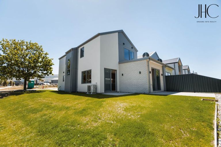 Photo of property in 24 Wallis Drive, Cromwell, 9310