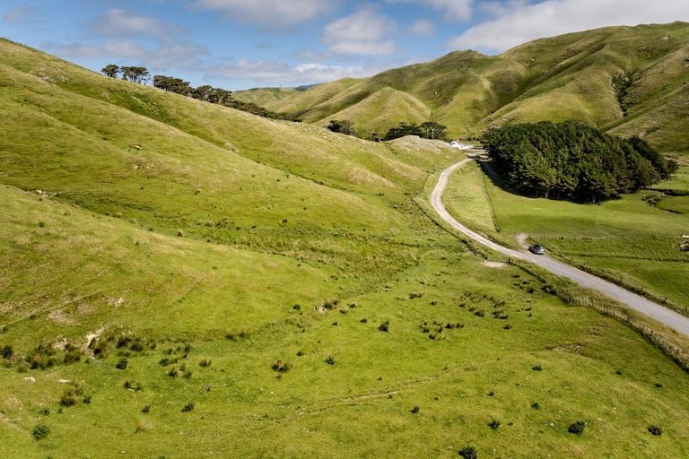 Photo of property in 319 Boom Rock Road, Ohariu, Wellington, 6037