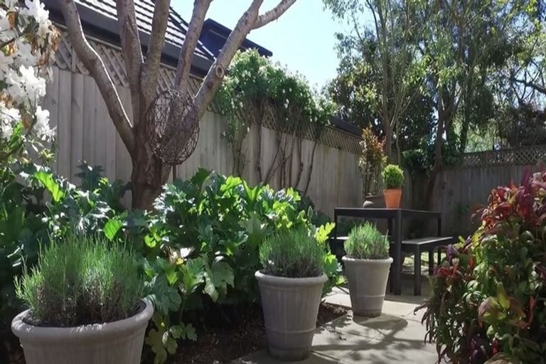 Photo of property in 40a Thornycroft Street, Fendalton, Christchurch, 8052