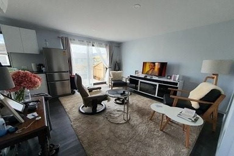 Photo of property in 2 Silver Street, Lower Shotover, Queenstown, 9304