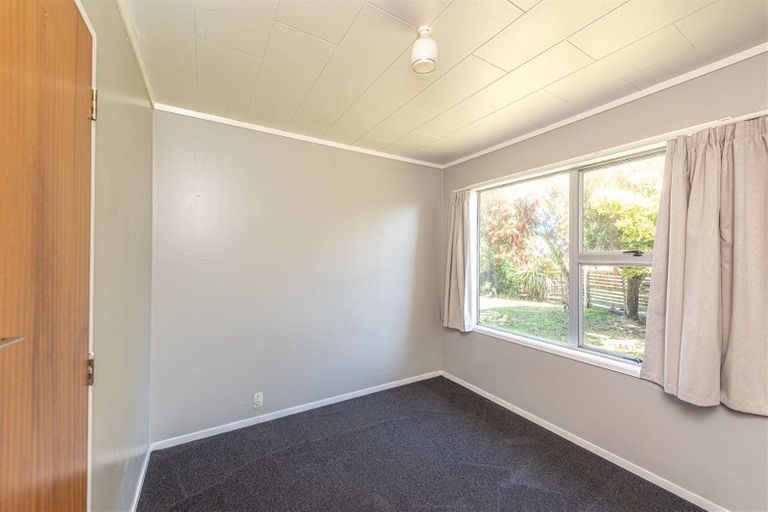 Photo of property in 112 Hinau Street, Castlecliff, Whanganui, 4501