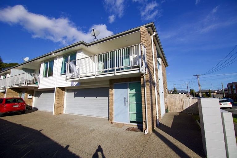 Photo of property in 6 Dowding Street, Melville, Hamilton, 3206
