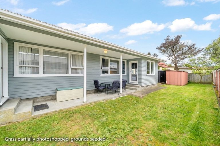 Photo of property in 3 Maoribank Grove, Brown Owl, Upper Hutt, 5018