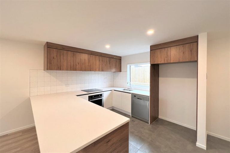 Photo of property in 4/112 Astley Avenue, New Lynn, Auckland, 0600