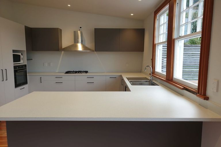 Photo of property in 10 Stoke Street, Newtown, Wellington, 6021