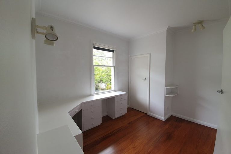 Photo of property in 42 Gloucester Street, Wilton, Wellington, 6012