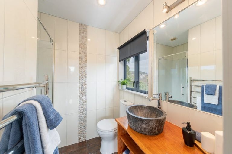 Photo of property in 22 Hereford Street, Cannons Creek, Porirua, 5024