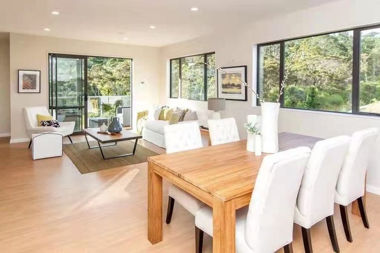 Photo of property in 92 Admirals Court Drive, Greenhithe, Auckland, 0632