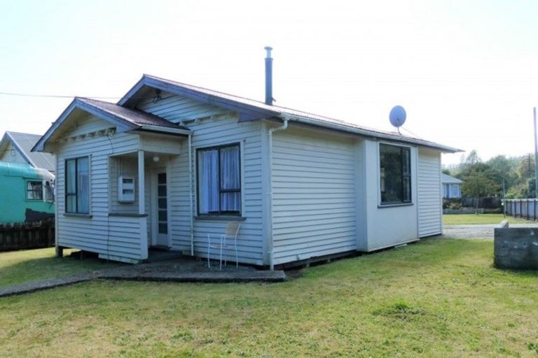 Photo of property in 56 Macdougall Avenue, Dunollie, Runanga, 7803