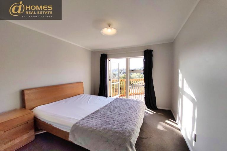 Photo of property in 3/263a Titirangi Road, Titirangi, Auckland, 0604