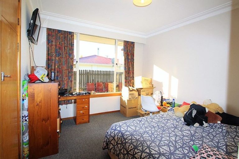 Photo of property in 85 Robertson Street, Gore, 9710