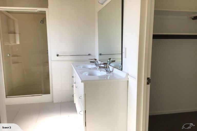 Photo of property in 3 Savoy Road, Orewa, 0931