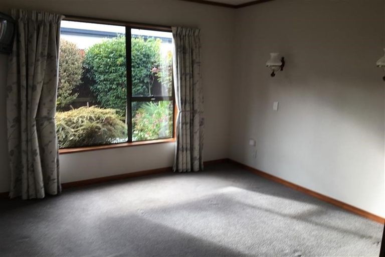 Photo of property in 26 Oak Grove, Ashburton, 7700