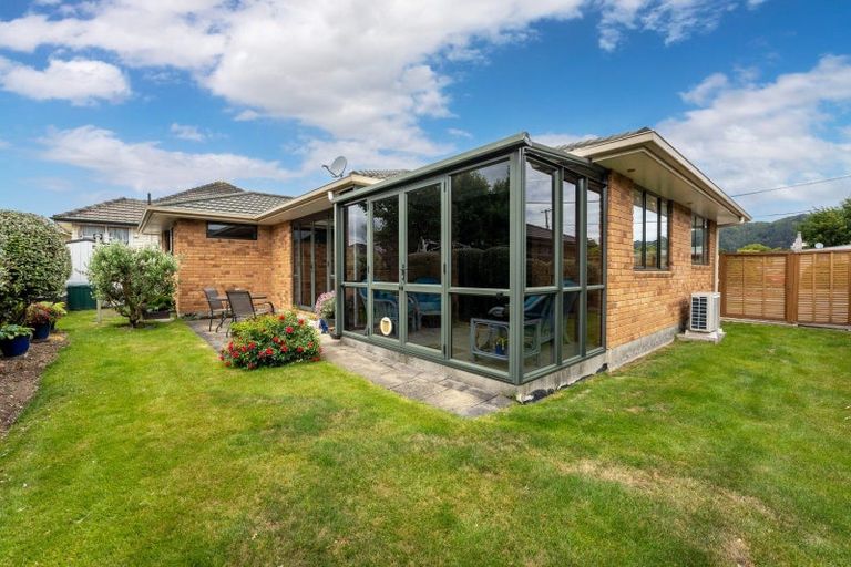 Photo of property in 5 Rongonui Street, Elderslea, Upper Hutt, 5018