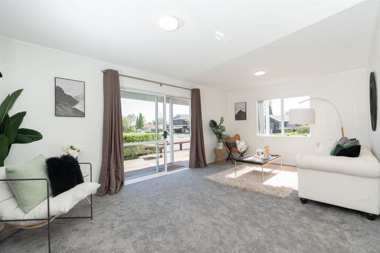 Photo of property in 10 Riverton Place, Fairview Downs, Hamilton, 3214