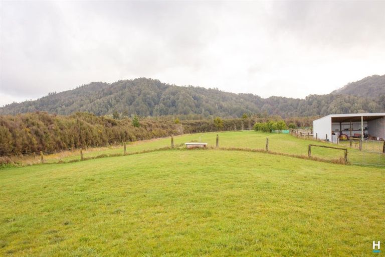 Photo of property in 156 Arnold Valley Road, Stillwater, Dobson, 7872