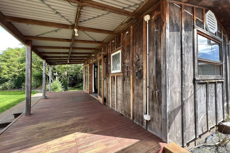 Photo of property in 422 Hemi Street, Raureka, Hastings, 4120