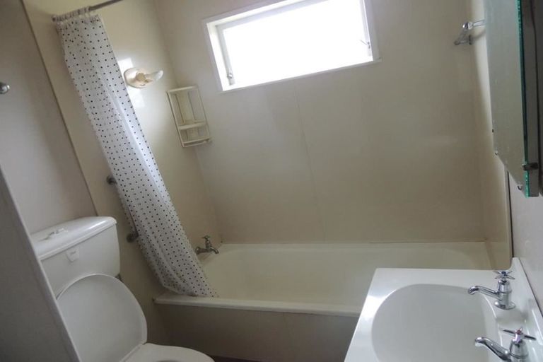 Photo of property in 9a Bowling Road, Greenmeadows, Napier, 4112