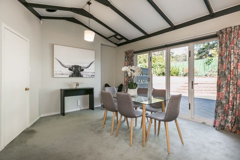 Photo of property in 40 Tauroa Road, Havelock North, 4130