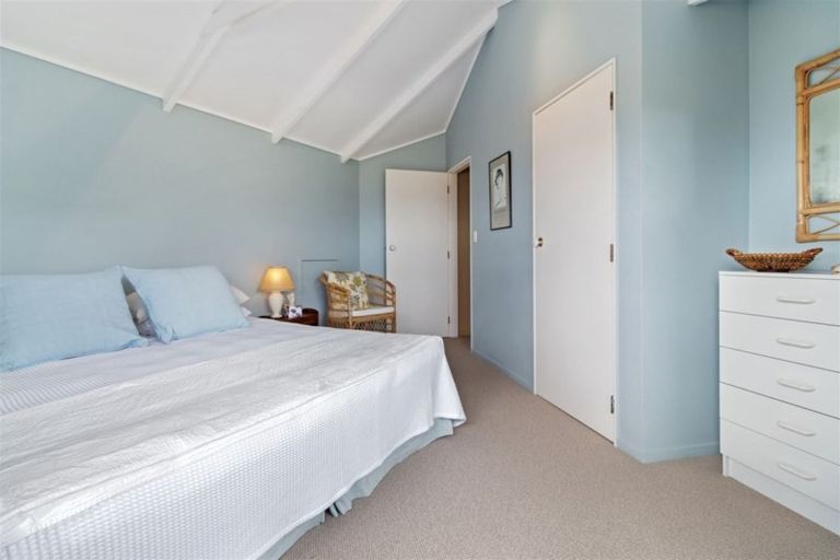 Photo of property in 231 Onemana Drive, Onemana, Whangamata, 3691