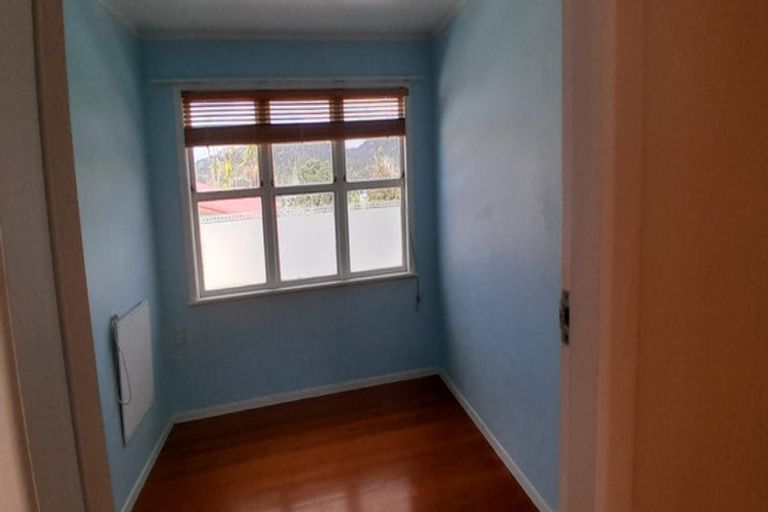 Photo of property in 16 Nandana Drive, Glen Eden, Auckland, 0602