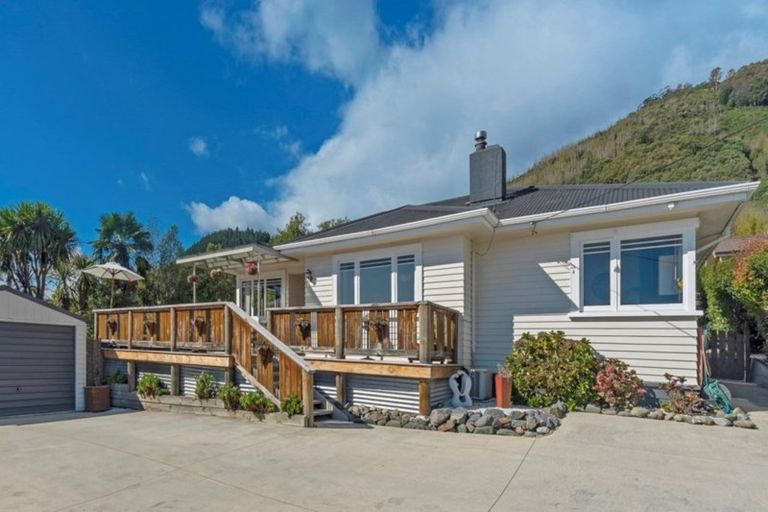 Photo of property in 135a Waimea Road, Nelson South, Nelson, 7010