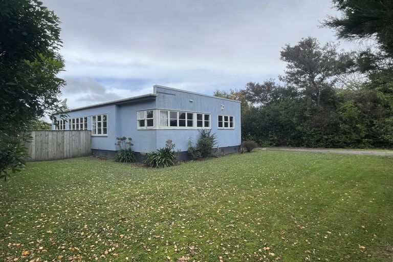 Photo of property in 72 Savage Crescent, West End, Palmerston North, 4412