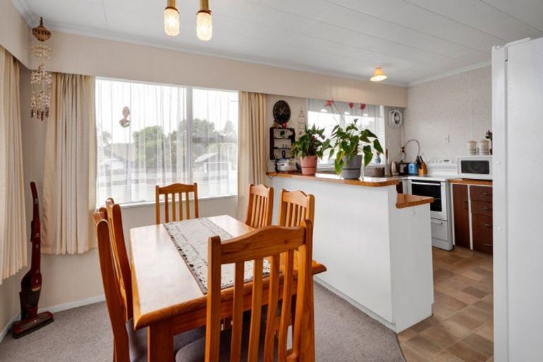 Photo of property in 38 Standish Street, Inglewood, 4330