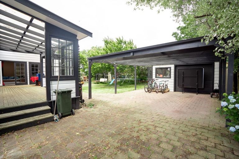 Photo of property in 54 Brightwater Terrace, Terrace End, Palmerston North, 4410