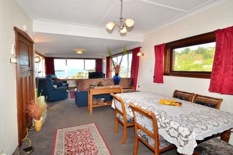 Photo of property in 26 Seaview Terrace, Kew, Dunedin, 9012