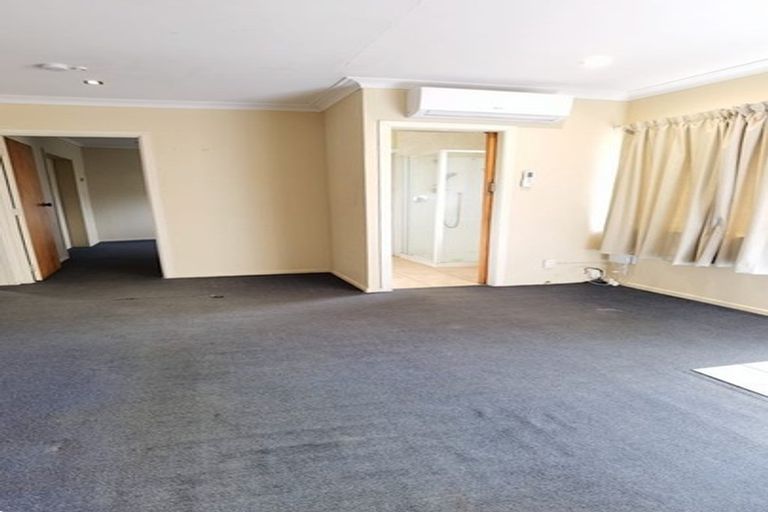 Photo of property in 197 Pakuranga Road, Pakuranga, Auckland, 2010