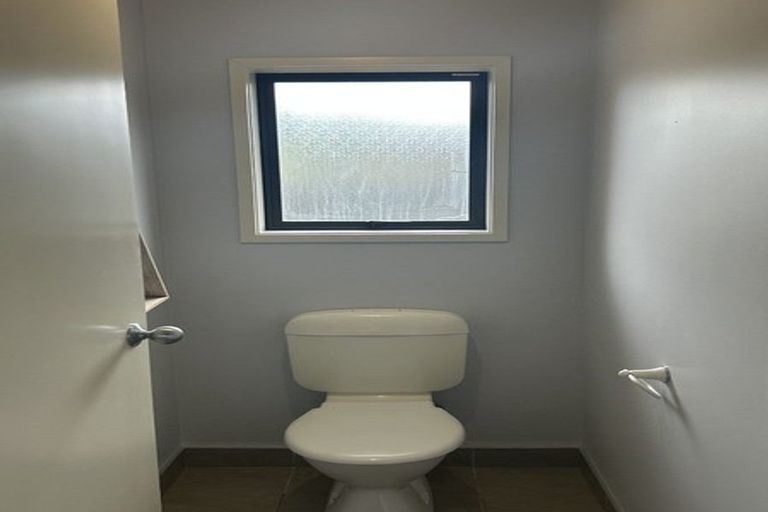 Photo of property in 23 Delta Mews Place, Clive, 4102