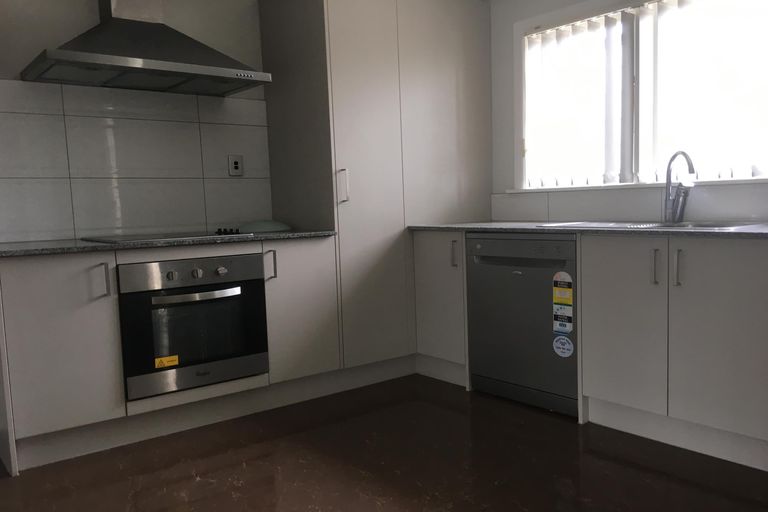 Photo of property in 5 Mahia Road, Manurewa, Auckland, 2102