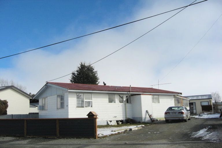 Photo of property in 80 Tekapo Drive, Twizel, 7901