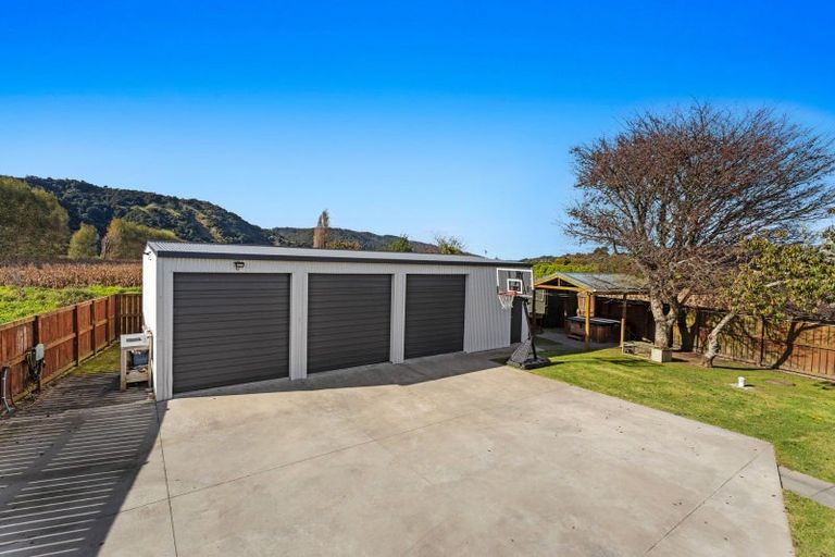 Photo of property in 229 Rewatu Road, Poroporo, Whakatane, 3191