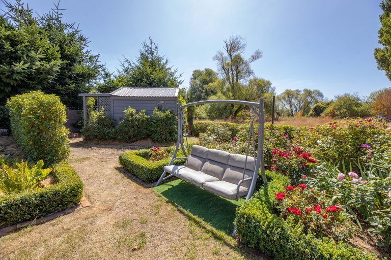 Photo of property in 27 Mill Road, Leithfield, Amberley, 7481