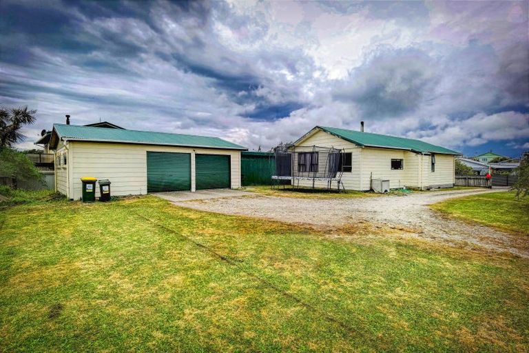 Photo of property in 221 Revell Street, Hokitika, 7810