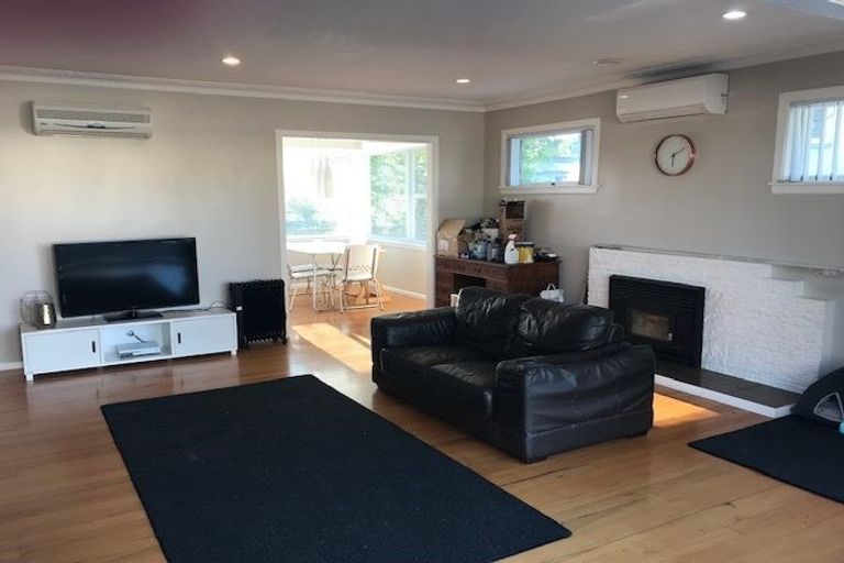 Photo of property in 33 Howe Street, Howick, Auckland, 2014