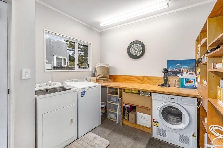 Photo of property in 2a James Street, Plimmerton, Porirua, 5026