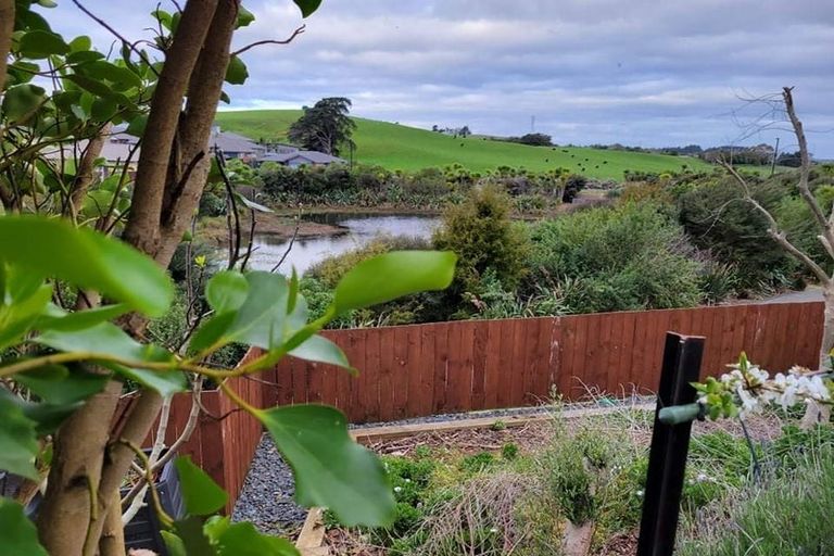 Photo of property in 28 Helenslee Road, Pokeno, 2402