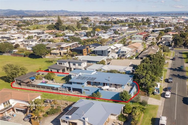 Photo of property in 8 Moa Street, Mount Maunganui, 3116