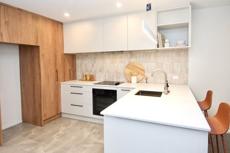 Photo of property in 4/133 Blighs Road, Strowan, Christchurch, 8052