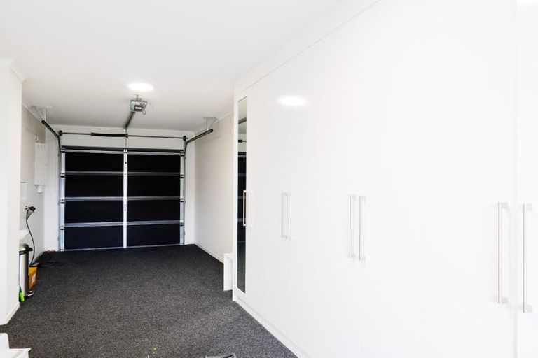 Photo of property in 13 Nganui Avenue, Takanini, 2112