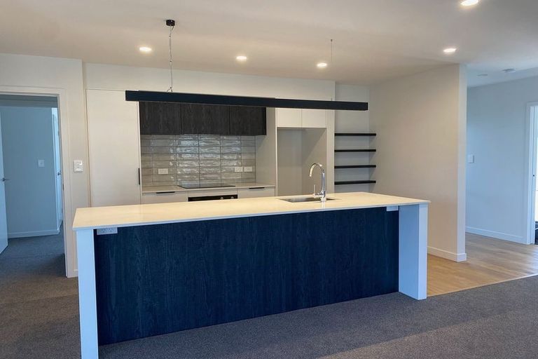 Photo of property in 106 Lipscombe Crescent, Havelock North, 4130