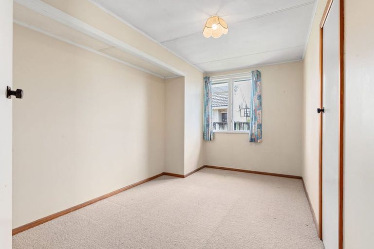 Photo of property in 11 Hockin Place, Fairfield, Hamilton, 3214